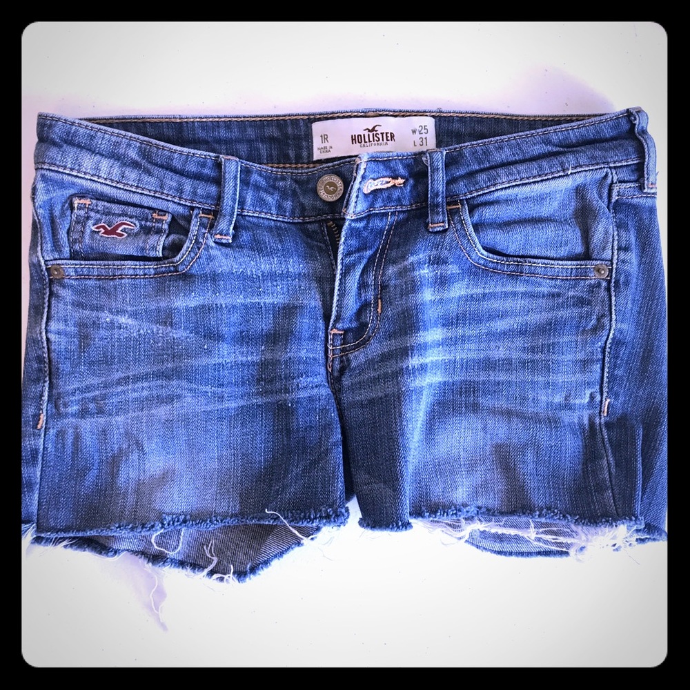 Hollister Jean Shorts (1)